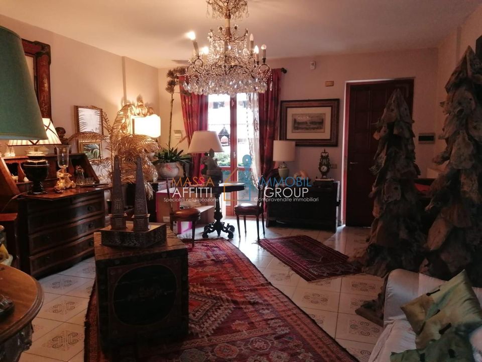 Byhus i Carrara, Massa and Carrara - foto 3