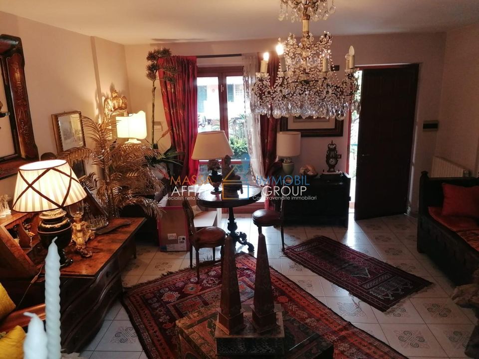 Byhus i Carrara, Massa and Carrara - foto 5