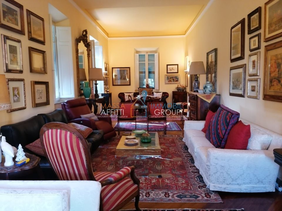 Villa i Carrara, Massa and Carrara - foto 1