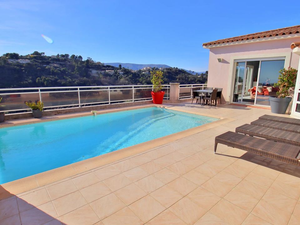 Villa i Nice, Alpes-Maritimes - foto 1