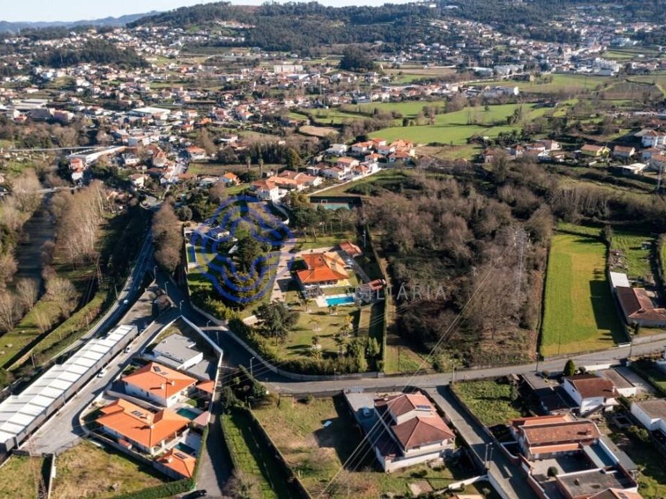 Helårsgrund i Santo Tirso, Porto - foto 4