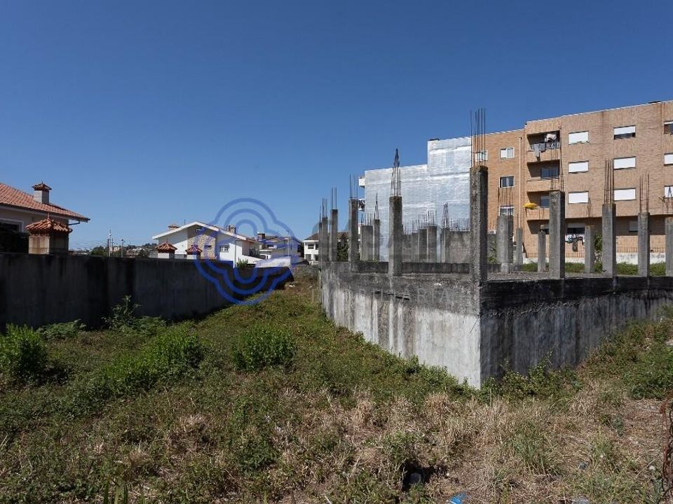 Helårsgrund i Valongo, Porto - foto 1