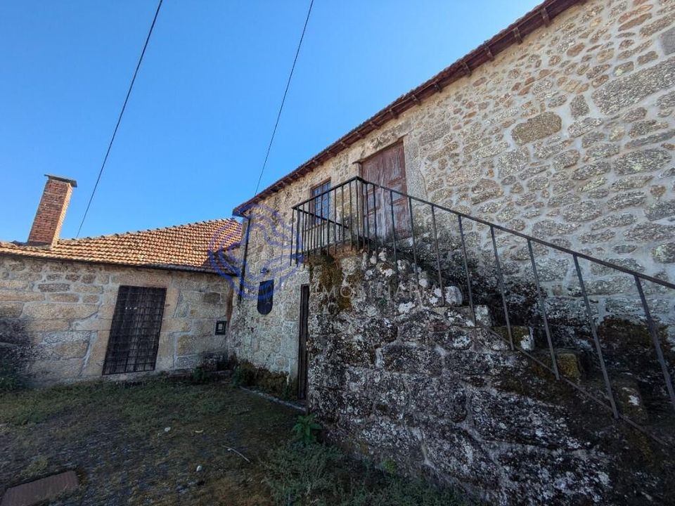 Erhvervsejendom i Tondela, Viseu - foto 1