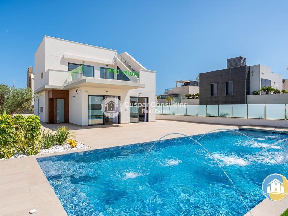 Villa i Dehesa De Campoamor, Alicante - foto 1
