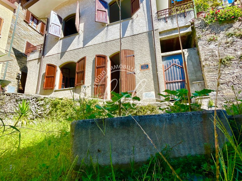 Villa i Stazzema, Lucca - foto 1