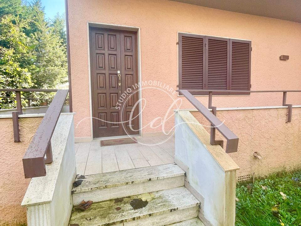 Byhus i Pietrasanta, Lucca - foto 2