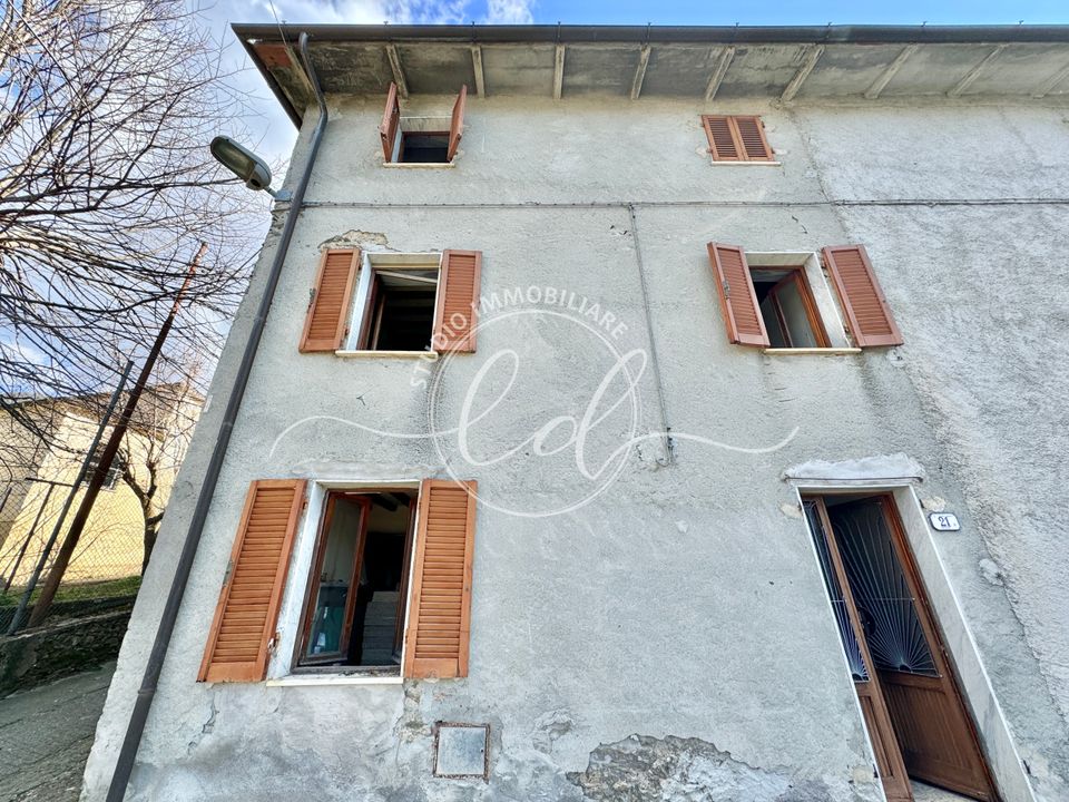 Byhus i Seravezza, Lucca - foto 1