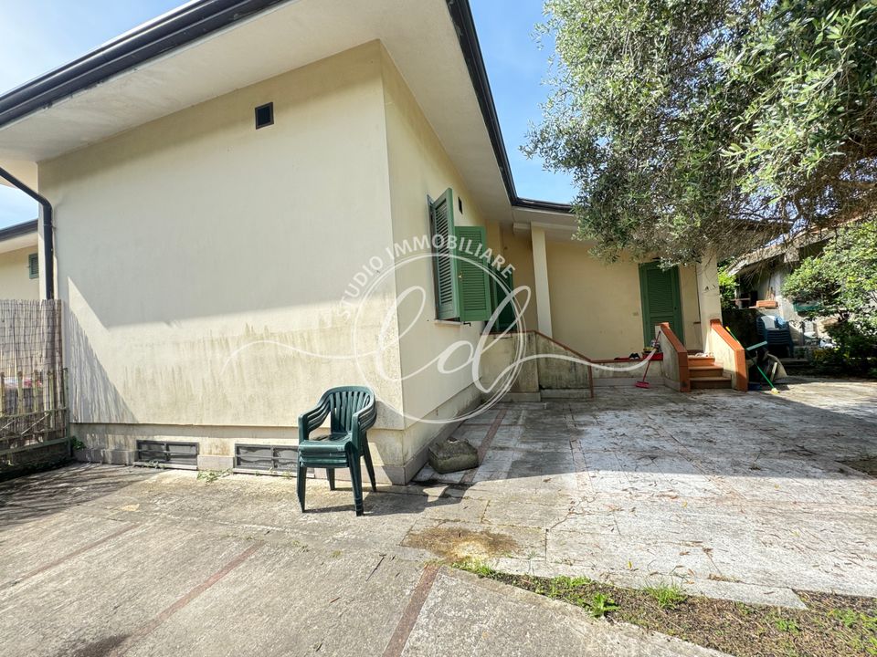 Casa de pueblo en Pietrasanta, Lucca - foto 2