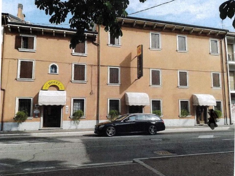 Erhvervsejendom i Villafranca di Verona, Verona - foto 5