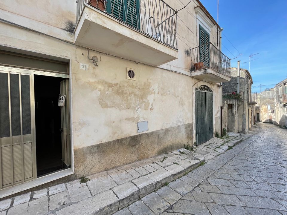 Byhus i Modica, Ragusa - foto 1