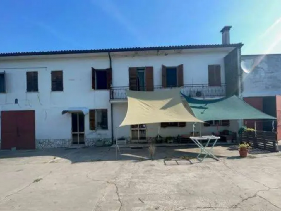 Lejlighed i Villa Bartolomea, Verona - foto 1