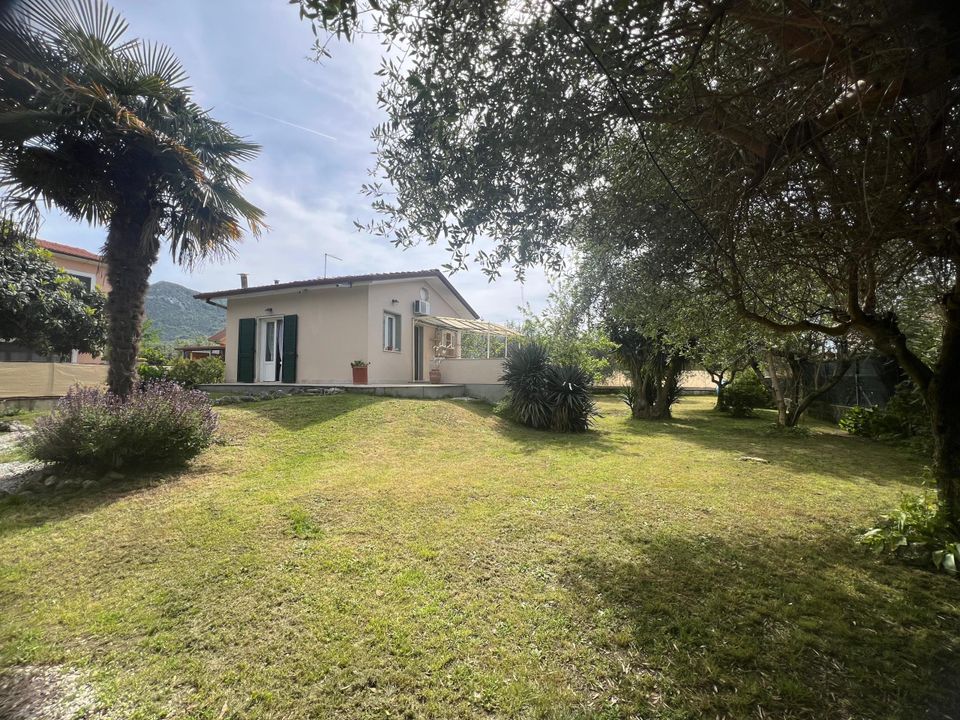 Byhus i Seravezza, Lucca - foto 1