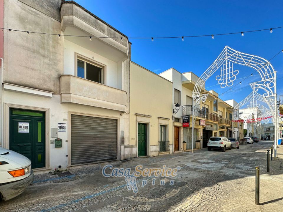 Erhvervsejendom i Taviano, Lecce - foto 1