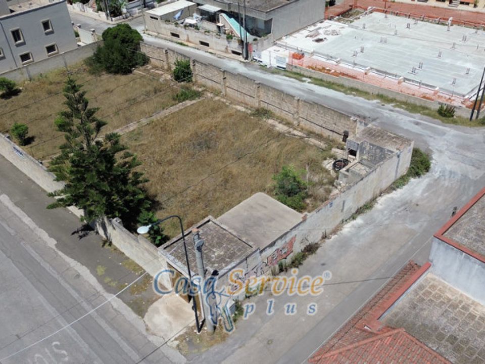 Helårsgrund i Racale, Lecce - foto 1