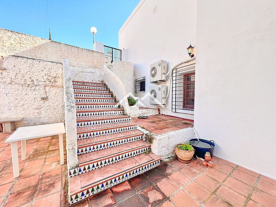 Erhvervsejendom i Nerja, Malaga - foto 2