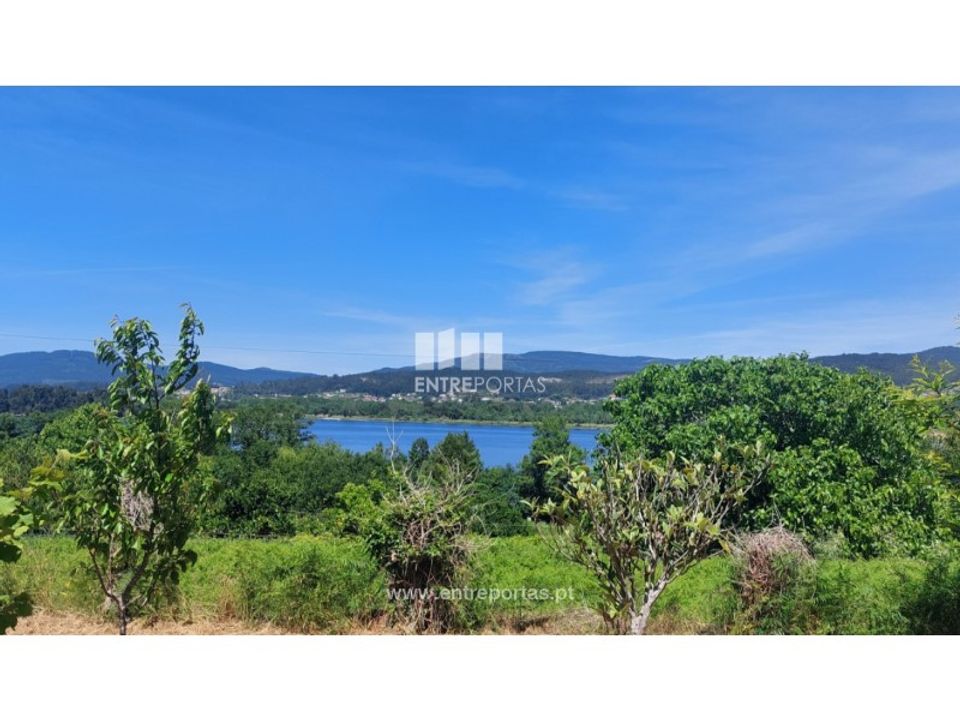Helårsgrund i Caminha, Viana do Castelo - foto 1