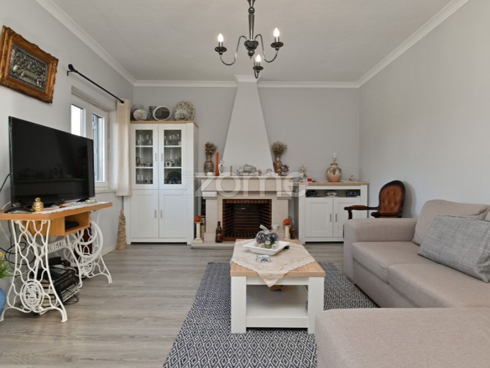 Helårsgrund i Sao Domingos de Rana, Lisbon - foto 1