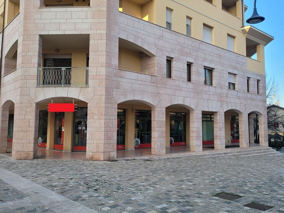 Erhvervsejendom i Verucchio, Rimini - foto 2