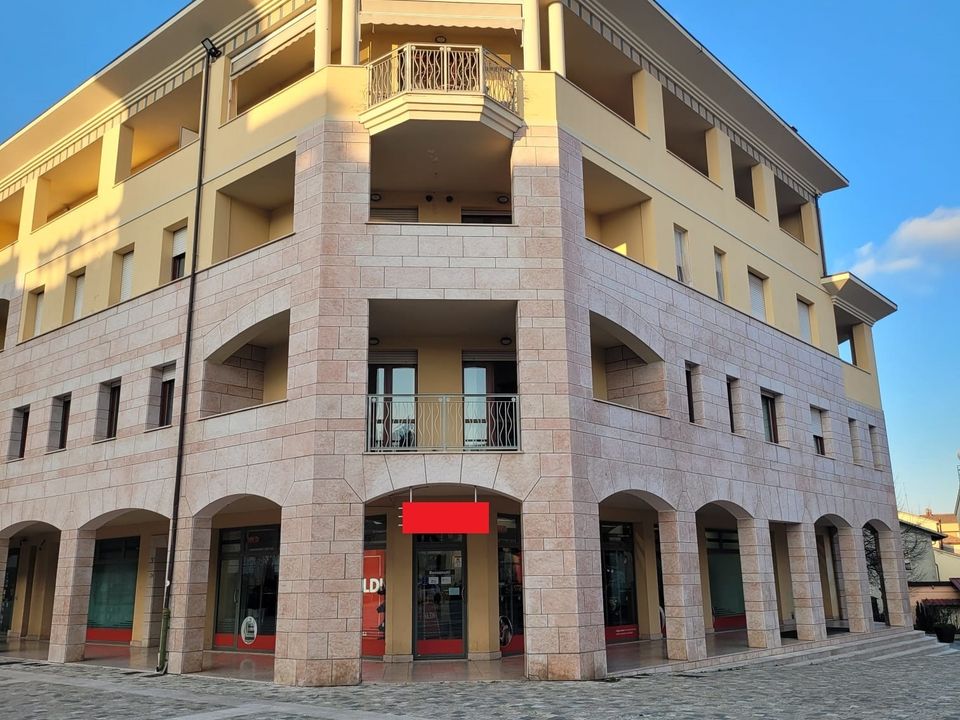 Erhvervsejendom i Verucchio, Rimini - foto 3
