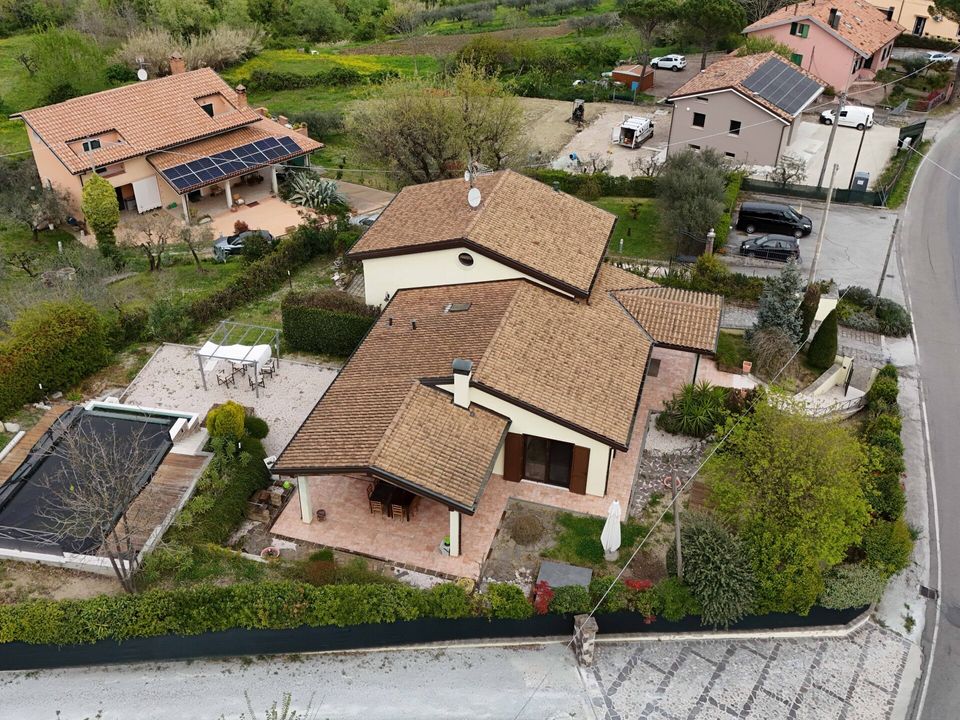 Villa i Poggio Torriana, Rimini - foto 1