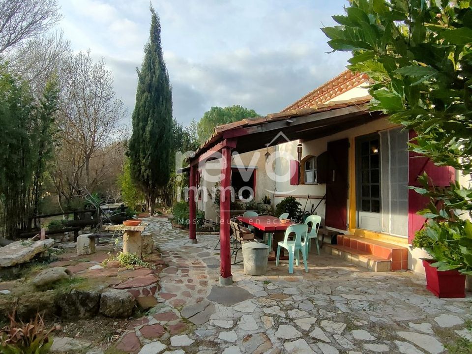 Landsbyhus i Nebian, Herault - foto 1