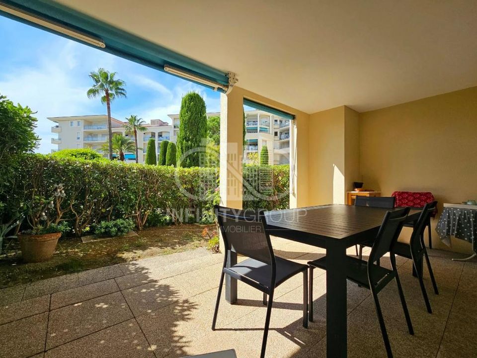Lejlighed i Antibes, Alpes-Maritimes - foto 1