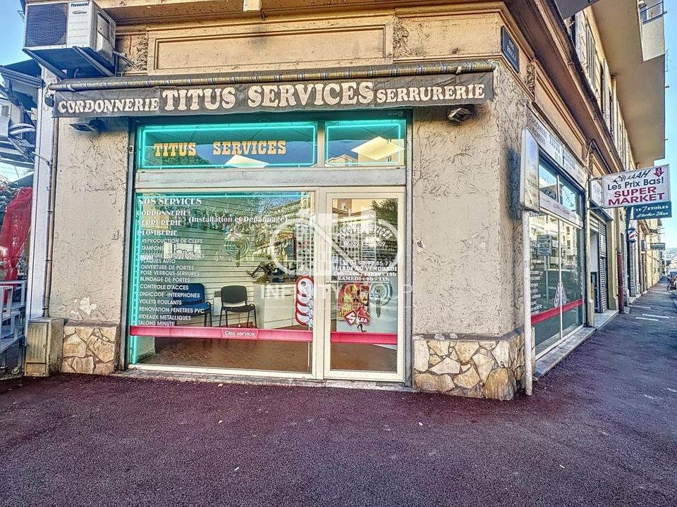 Erhvervsejendom i Antibes, Alpes-Maritimes - foto 1