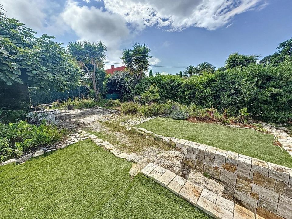 Villa i Antibes, Alpes-Maritimes - foto 1