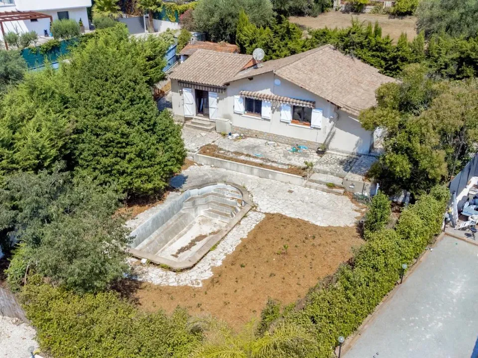 Villa i Mougins, Alpes-Maritimes - foto 1