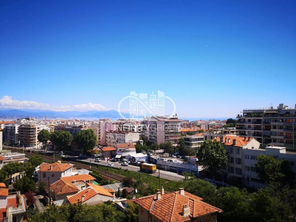 Lejlighed i Antibes, Alpes-Maritimes - foto 1
