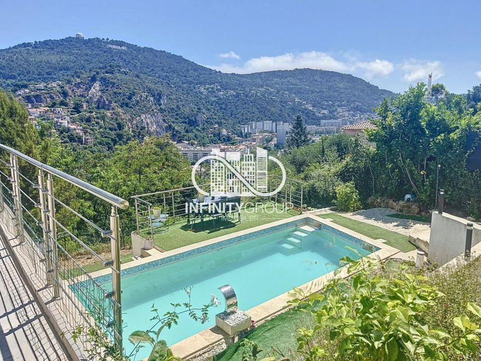 Villa i Nice, Alpes-Maritimes - foto 1