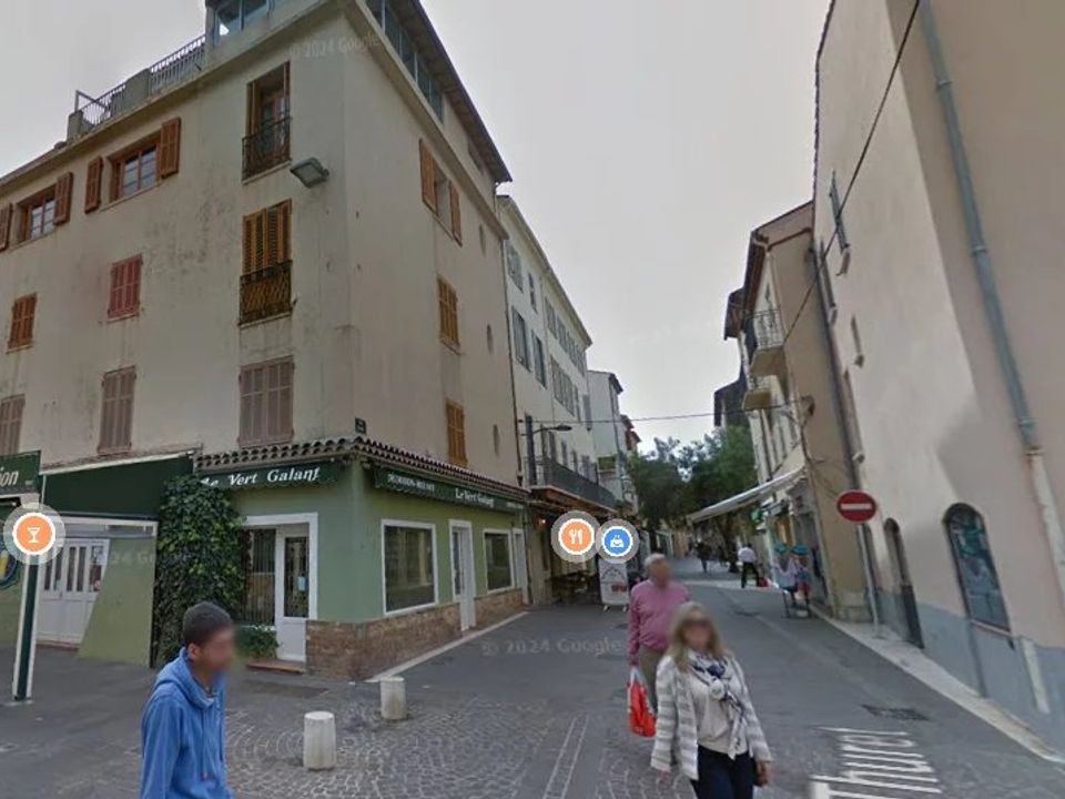 Erhvervsejendom i Antibes, Alpes-Maritimes - foto 1