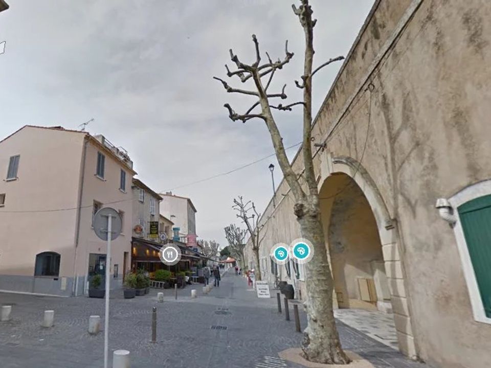 Erhvervsejendom i Antibes, Alpes-Maritimes - foto 2