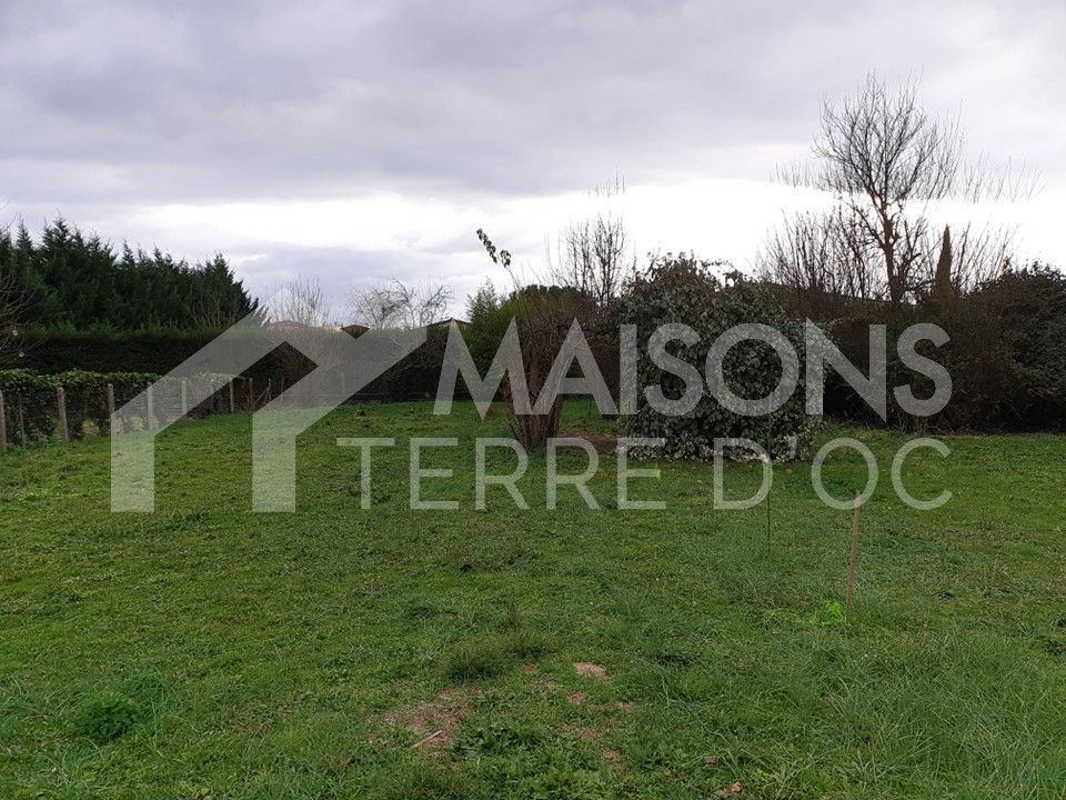 Helårsgrund i Clermont-le-Fort, Haute-Garonne - foto 1