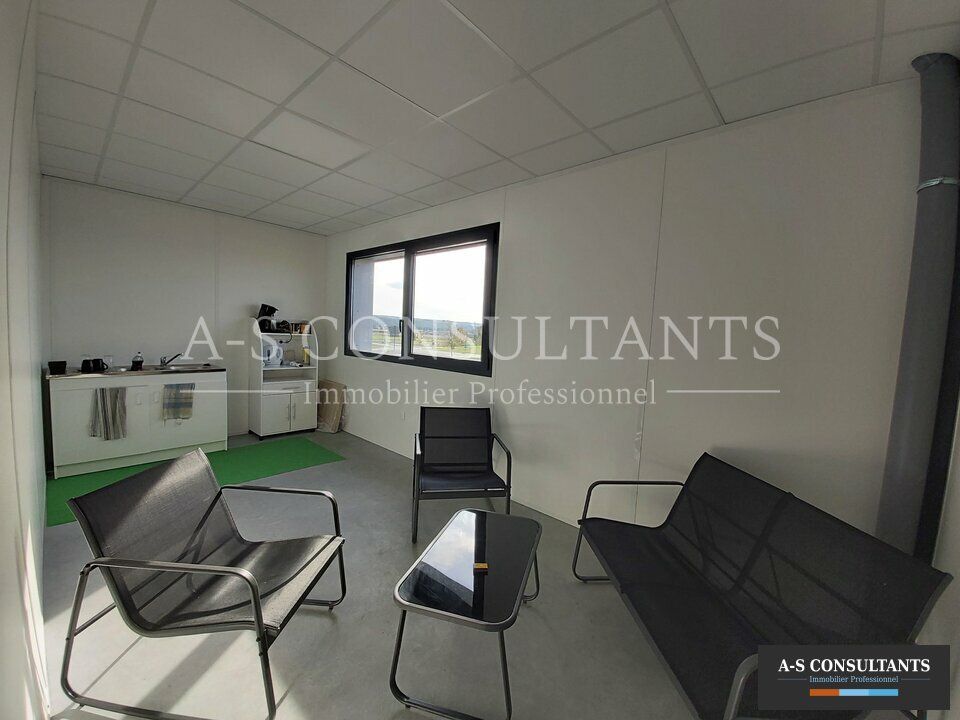 Commercial property in Marcilloles, Isere - photo 5