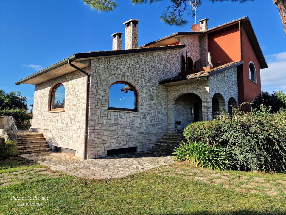 Villa i Castiglione del Lago, Perugia - foto 1