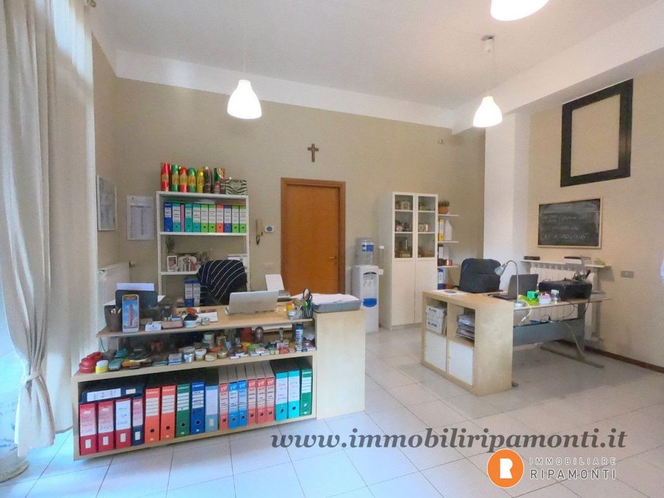 Erhvervsejendom i Lecco, Lecco - foto 2