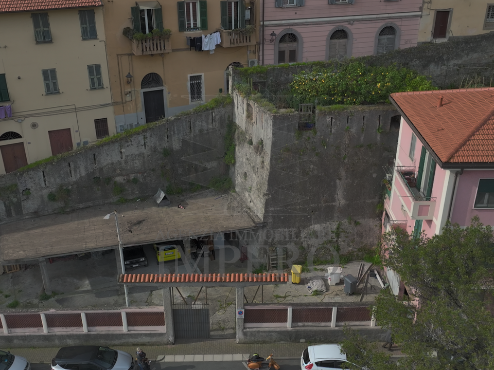 Erhvervsejendom i Ventimiglia, Imperia - foto 1