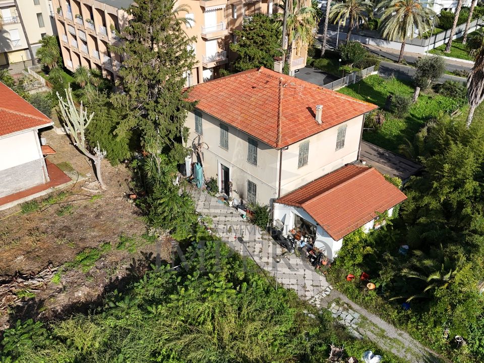 Villa i Bordighera, Imperia - foto 1