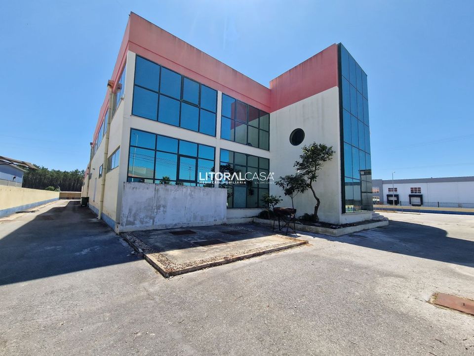 Erhvervsejendom i Ilhavo, Aveiro - foto 1
