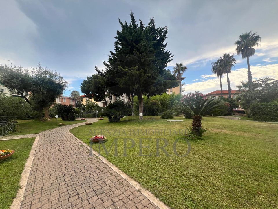 Lejlighed i Bordighera, Imperia - foto 1