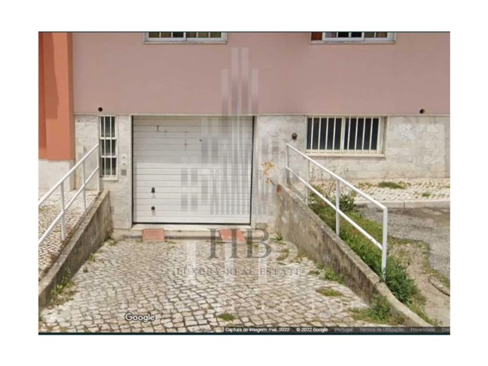 Garage i Rio de Mouro-Estacao, Lisbon - foto 3