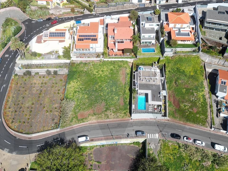 Helårsgrund i Santa Cruz, Madeira - foto 3