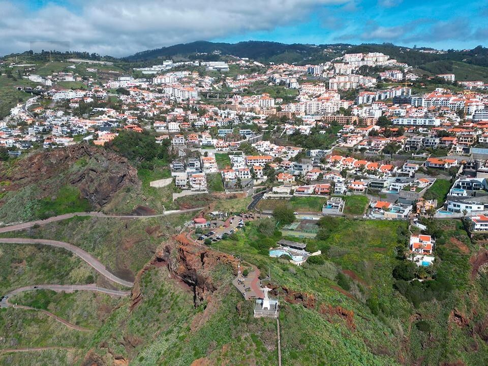 Helårsgrund i Santa Cruz, Madeira - foto 5