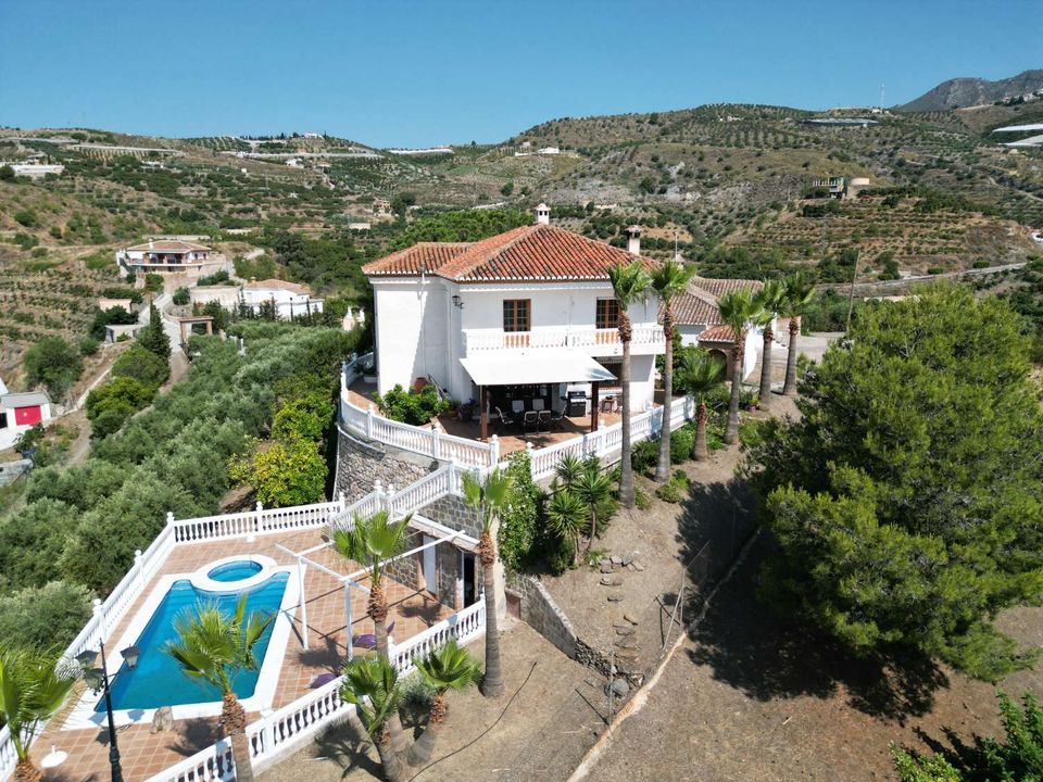 Villa in Itrabo, Granada - foto 1