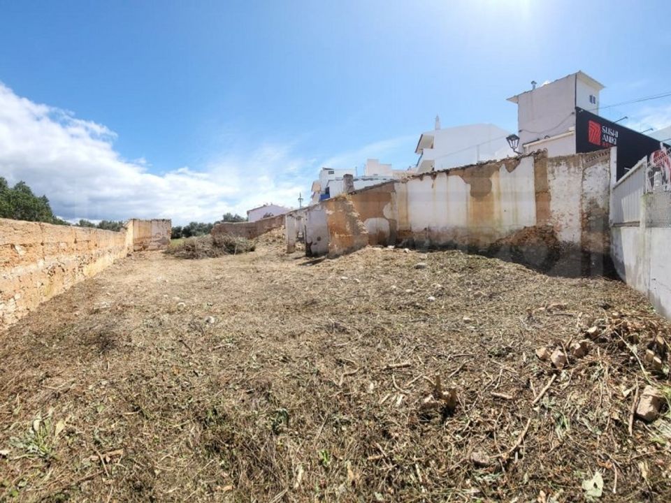 Helårsgrund i Guia, Faro - foto 1