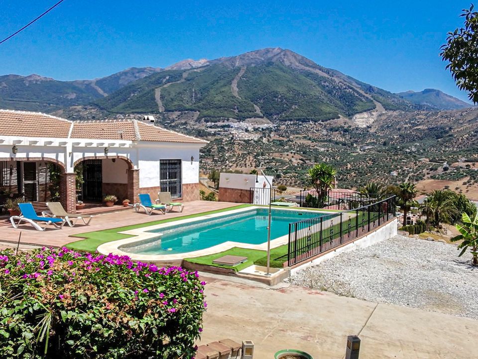 Villa i Alcaucin, Malaga - foto 1