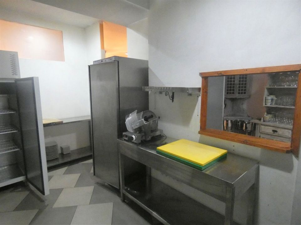 Commercial property in Sant Llorenc Des Cardassar, Mallorca - photo 5
