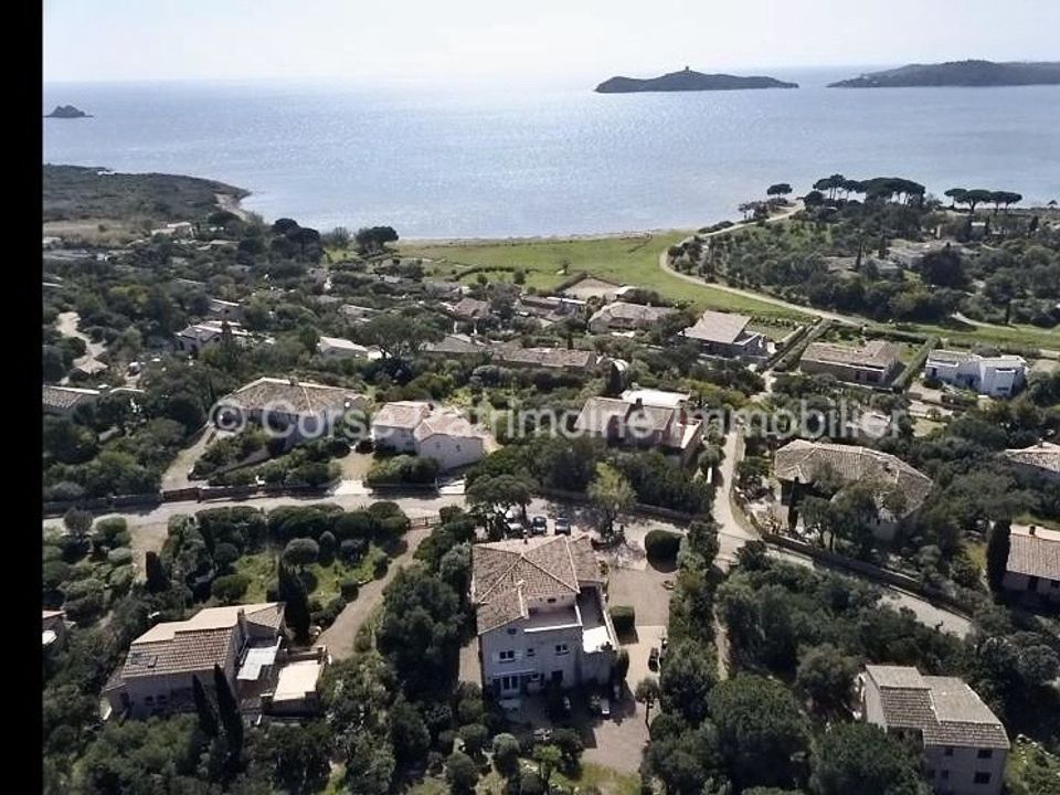 Villa i Ste.-Lucie-de Porto-Vecchio, Corse-du-Sud - foto 2