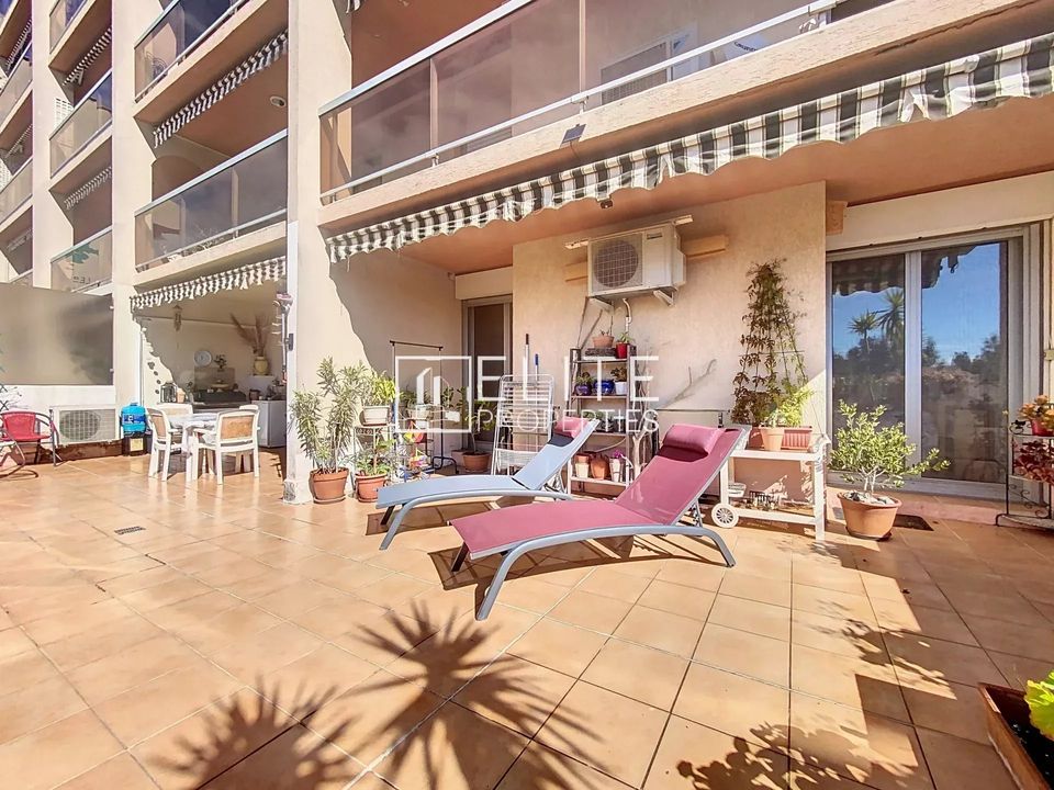 Lejlighed i Grasse, Alpes-Maritimes - foto 1
